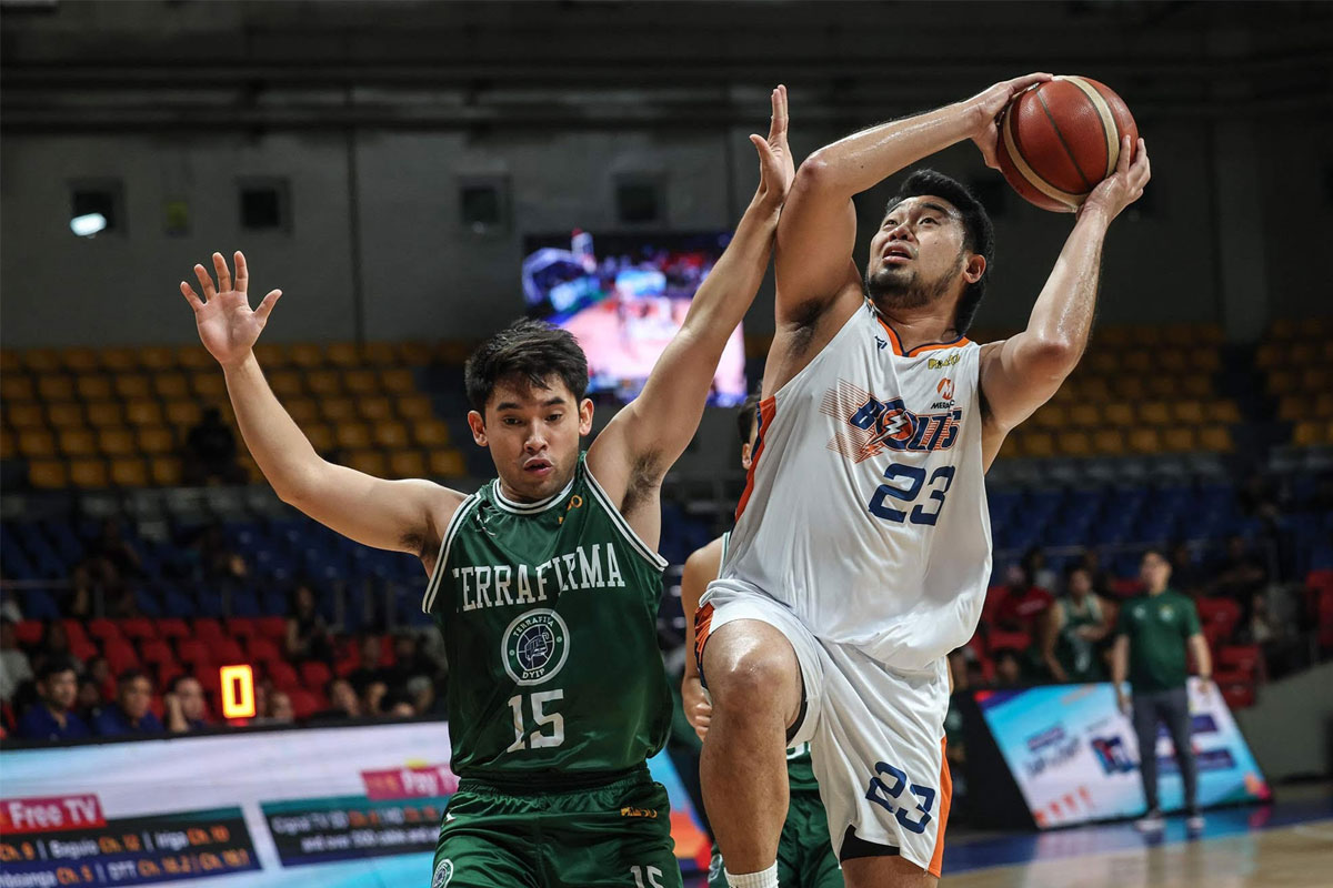 相比於男子 相比於男子